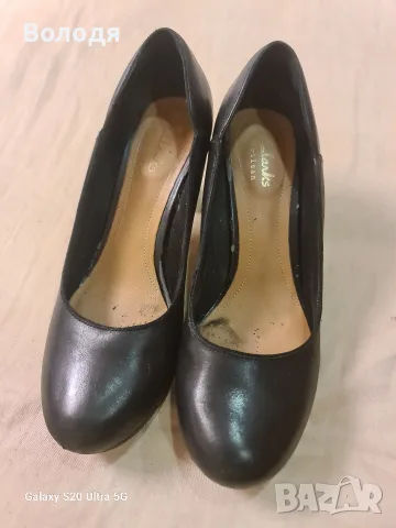 Дамски обувки Clarks Artisan, черни, на ток – 36