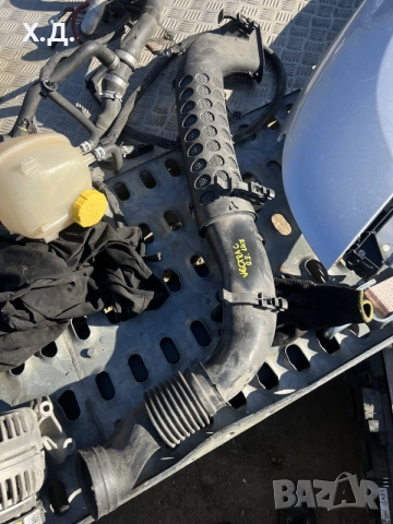 въздуховод опел вектра Ц 2.2 16v 147кс 2005г