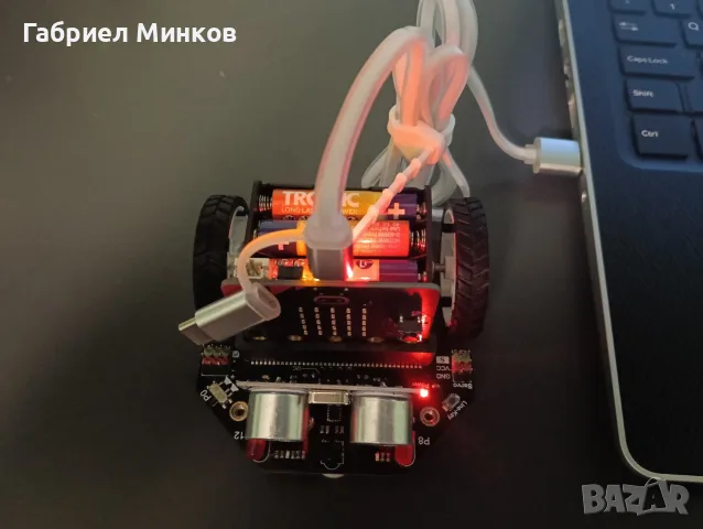 micro : Maqueen Robot