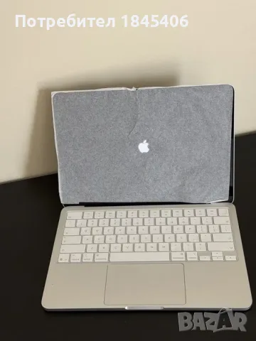 НОВ Лаптоп Apple MacBook Neo 13" 256GB Silver + оригинален адаптер за зареждане