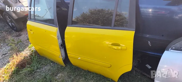 Врата предна задна лява дясна Opel Zafira B