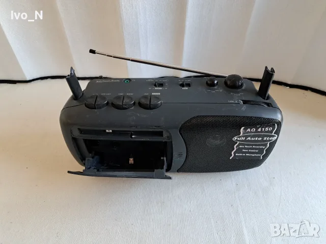 Радио касетофон Philips AQ 4150., снимка 2 - Радиокасетофони, транзистори - 56709159
