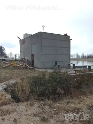 Парцел с трафопост и две постройки, снимка 5 - Вили - 55670465
