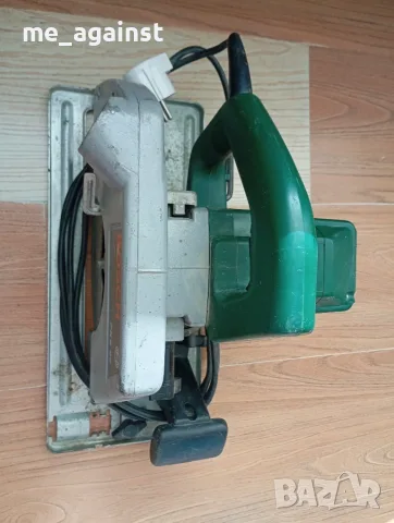 Ръчен циркуляр Bosch 1200 W, снимка 2 - Други инструменти - 56609204