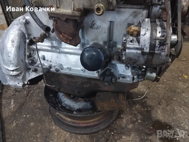 Продавам много части за уаз 469 и 452
