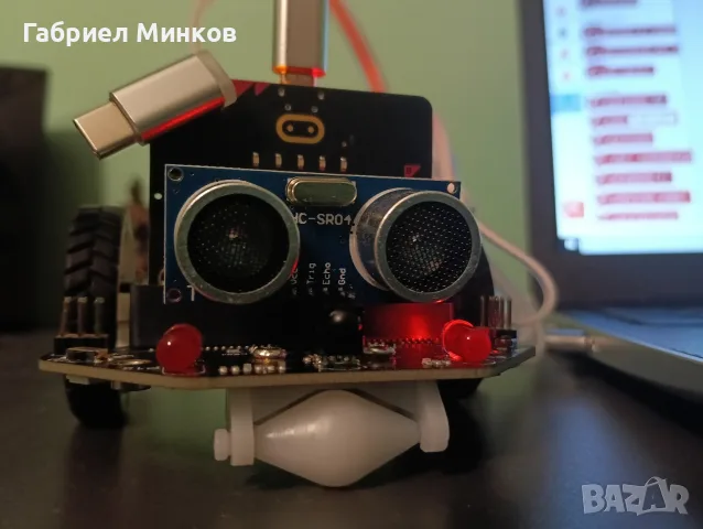micro : Maqueen Robot, снимка 3 - Дронове и аксесоари - 56599632