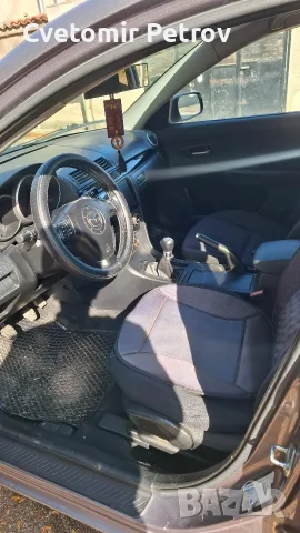 Mazda 3 1.6 109кс, снимка 9 - Автомобили и джипове - 56644724