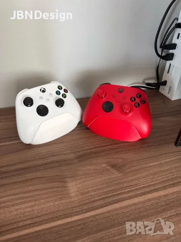 Стойка за Xbox контролер