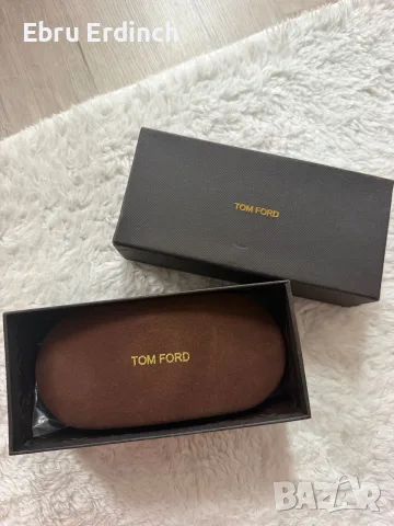 Слънчеви очила Tom Ford, снимка 3 - Слънчеви и диоптрични очила - 56568572