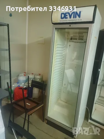 Продавам витрина, снимка 2 - Витрини - 56713816