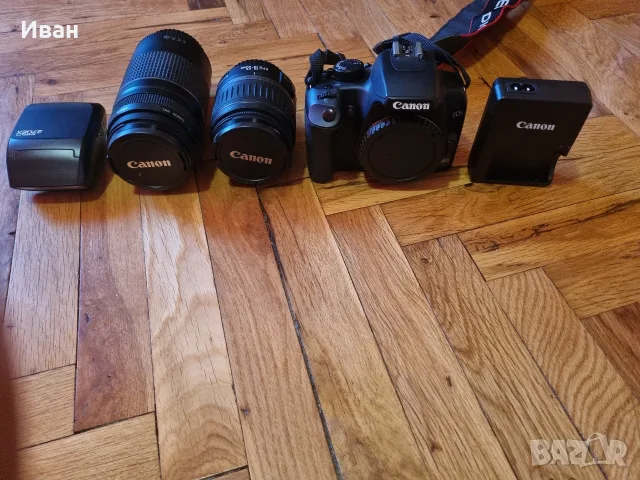Фотоапарат пълен DSLR комплект Canon EOS 1000D + 2 обектива + светкавица и зарядно
Два обекти