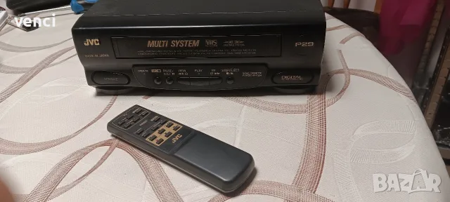 Видео рекордер JVC, снимка 6 - Приемници и антени - 56644007