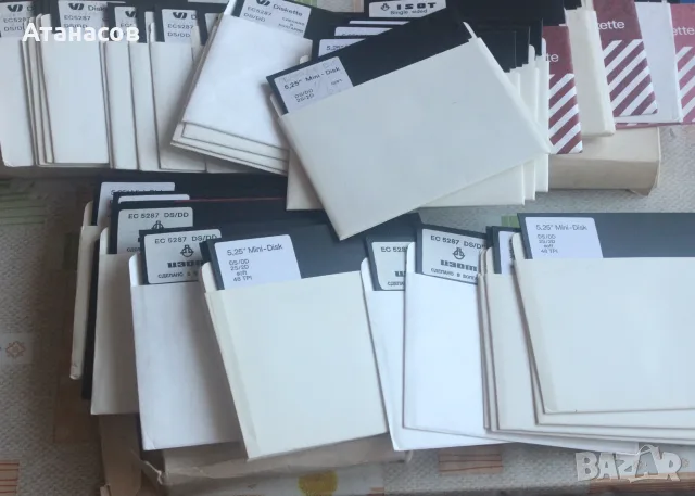 Дискети за стари компютри - 5,25" Floppy Disks, снимка 4 - Външни хард дискове - 54752561