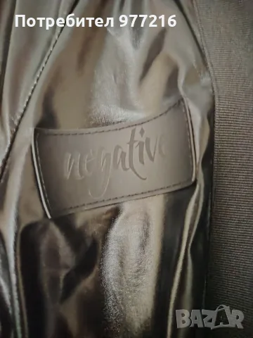 Дамско манто ветровка на Negative, снимка 3 - Палта, манта - 56656584