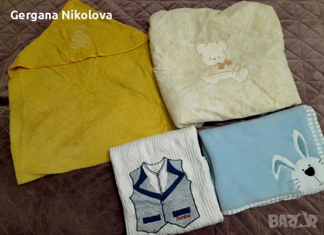 Бебешка хавлия 100/100см. с качулка