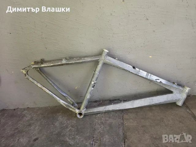 Алуминиева рамка за велосипед 26 цола (за проект)