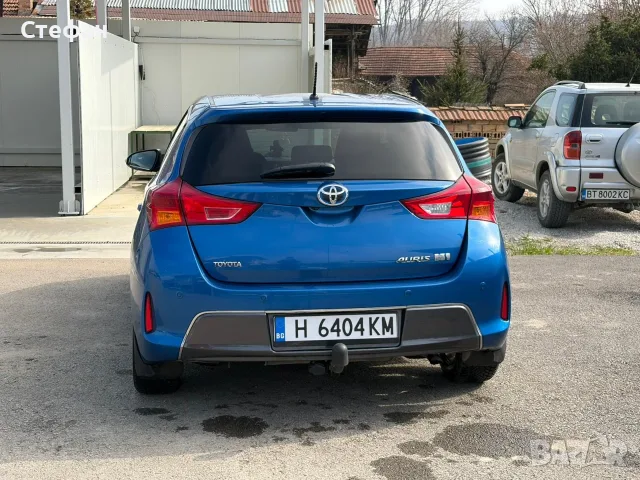 Тойота Аурис 1.8 хибрид, снимка 2 - Автомобили и джипове - 56602024