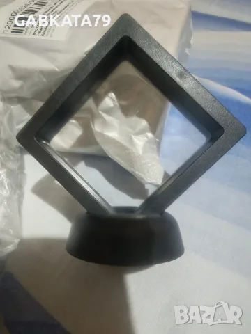 3D ПЛАВАЩА РАМКА (плаваща витрина) с поставка
