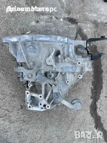 33111-02050 6 степенна ръчна скоростна кутия от Toyota Auris Touring Sports 1.6 VVT-i, 2019, 132 ph.
