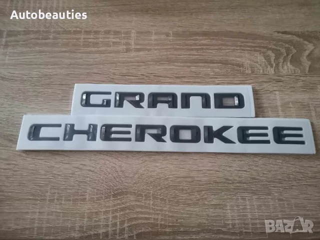 Jeep Grand Cherokee Overland емблема лого