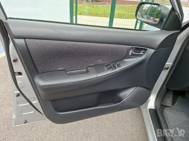 Toyota Corolla D4D 2.0 Hatchback, снимка 13 - Автомобили и джипове - 56648610