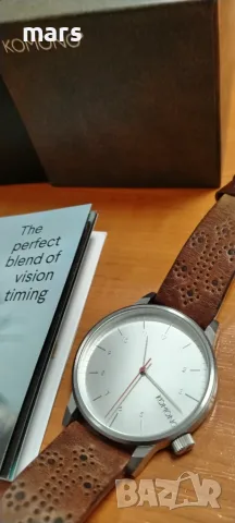 The Winston from Komono 43mm.