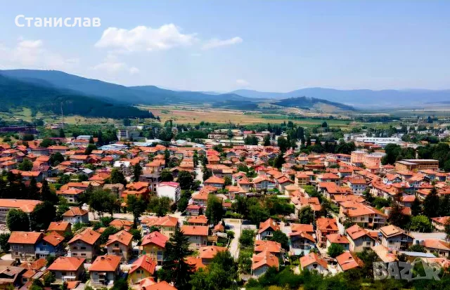 къща с прекрасен изглед