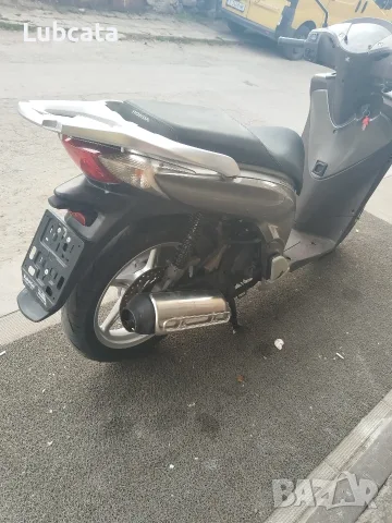 Honda Sh 150i 2011г, снимка 4 - Мотоциклети и мототехника - 56681774