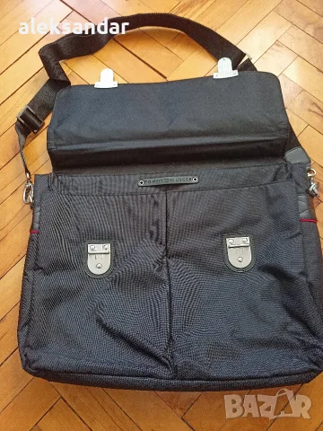 Tommy Hilfiger Чанта , снимка 2 - Чанти - 56639365