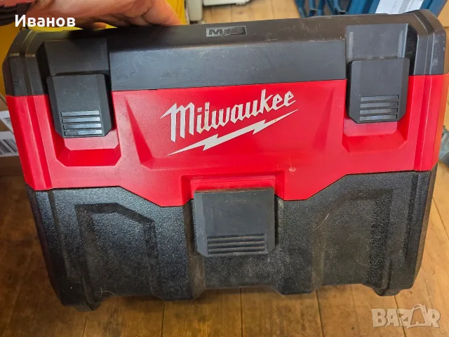 Прахосмукачка Milwaukee M18 VC2-0 18V