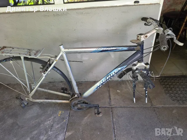 Алуминиев трекинг велосипед Merida Crossway 8500 за проект 28"
