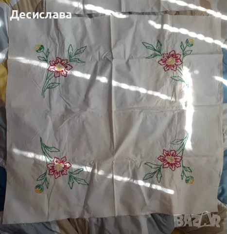 Ръчно бродирани карета