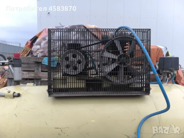 Компресор Ingersol Rand, снимка 2 - Компресори - 56737470