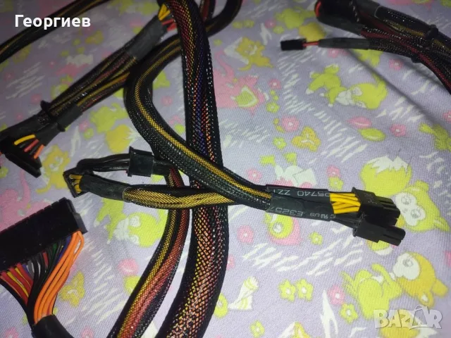 Захранване Corsair 650 вата, снимка 10 - Захранвания и кутии - 56465895