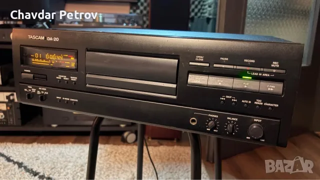 Tascam DA 20 DAT recorder/player, снимка 2 - Декове - 56720126