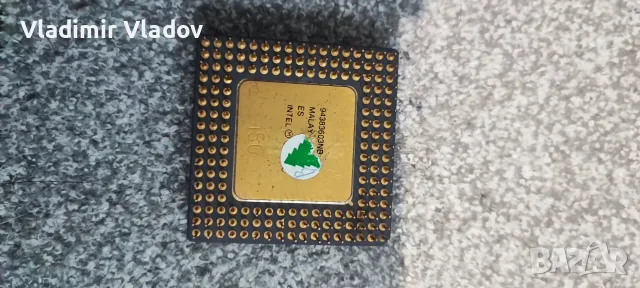 Ретро процесор Intel 486 