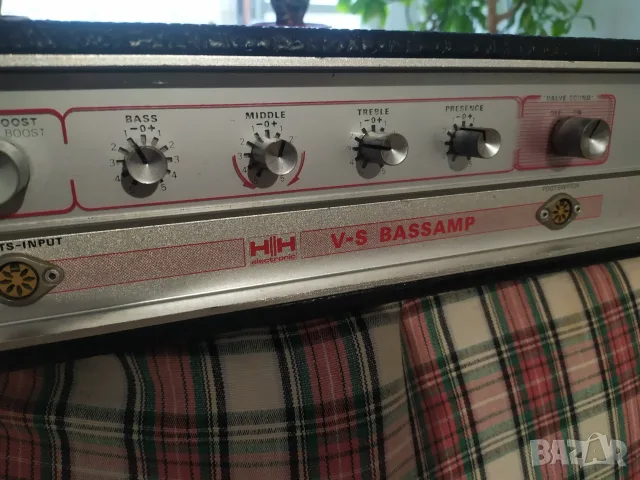 HH Electronic - глава , усилвател за бас китара ., снимка 4 - Ресийвъри, усилватели, смесителни пултове - 56739860