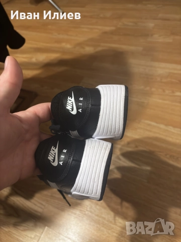 Маратонки Nike Air 42 номер, снимка 4 - Спортни обувки - 56716538