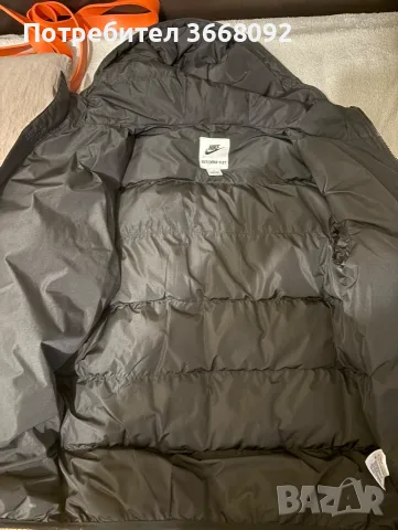 Nike зимно яке – размер M – черно, снимка 3 - Якета - 56556321
