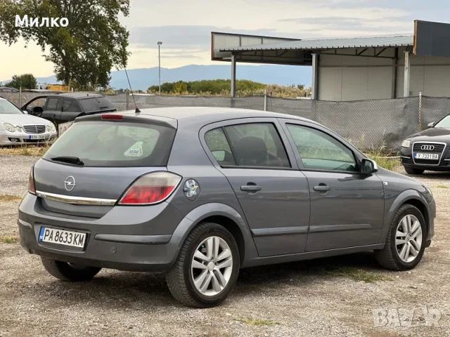 Продавам Опел Астра h 1.7 2007 dizel, снимка 4 - Автомобили и джипове - 56617081