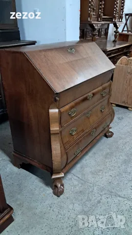 Антикварно бюро масив "BOMBE"