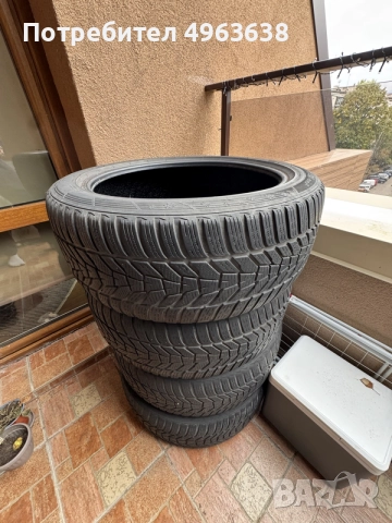 Hankook Winter evo² 235/45/19, снимка 3 - Гуми и джанти - 56348548