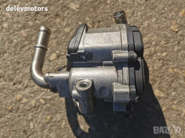 04L131501R EGR клапан с охладител на отработените газове MAHLE Електрически актуатор; метални тръби