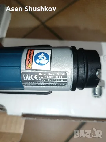 Прав шлайф Bosch Professional , снимка 3 - Шлайфмашини - 56638979