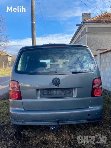 Volksvagen Touran za casti dva broya, снимка 6 - Части - 56585202