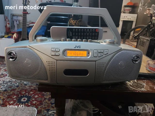 касетофон jvc sd, снимка 4 - Радиокасетофони, транзистори - 56616150