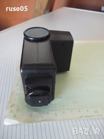 Светкавица "Vivitar 2800 Auto Thyristor" работеща, снимка 5 - Светкавици, студийно осветление - 56658093