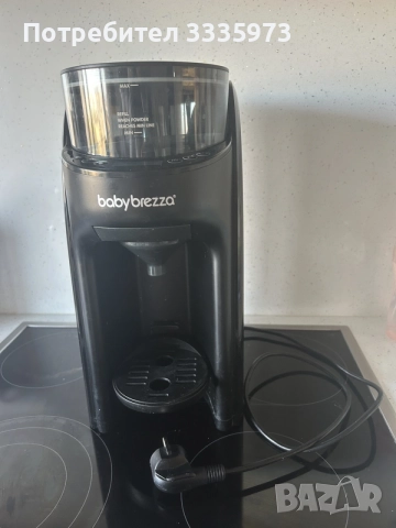 Машина за адаптирано мляко Baby Brezza + подарък сухо мляко Нан 2 