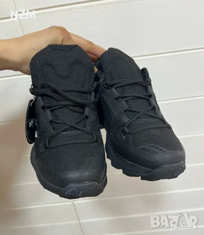 ADIDAS gore-tex terrex 36, снимка 2 - Детски маратонки - 56721659