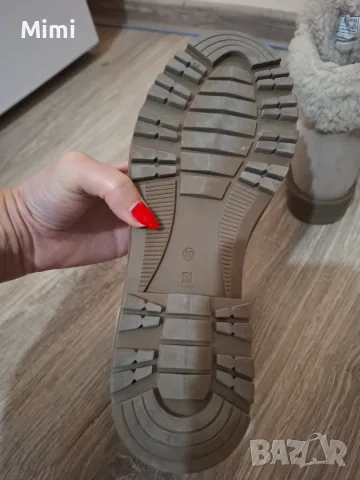 Дамски Зимни боти, снимка 4 - Дамски боти - 56747840